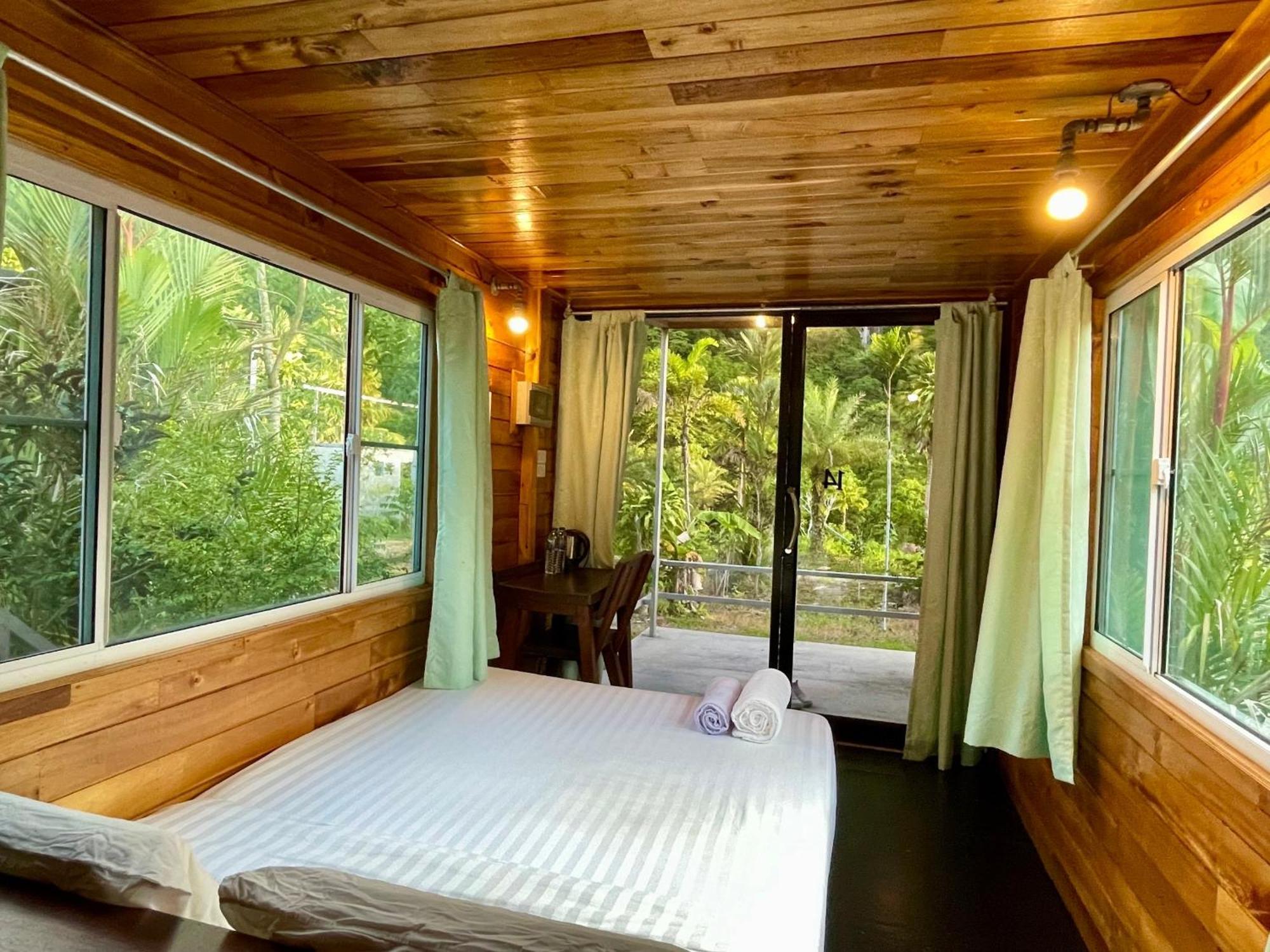 The Camper Lodge Khao Sok Ban Bang Bon エクステリア 写真